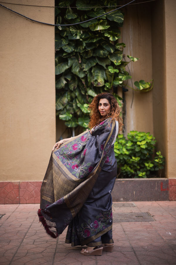 Pure Bangalore Silk Kantha Stitch Saree SN2023A7072