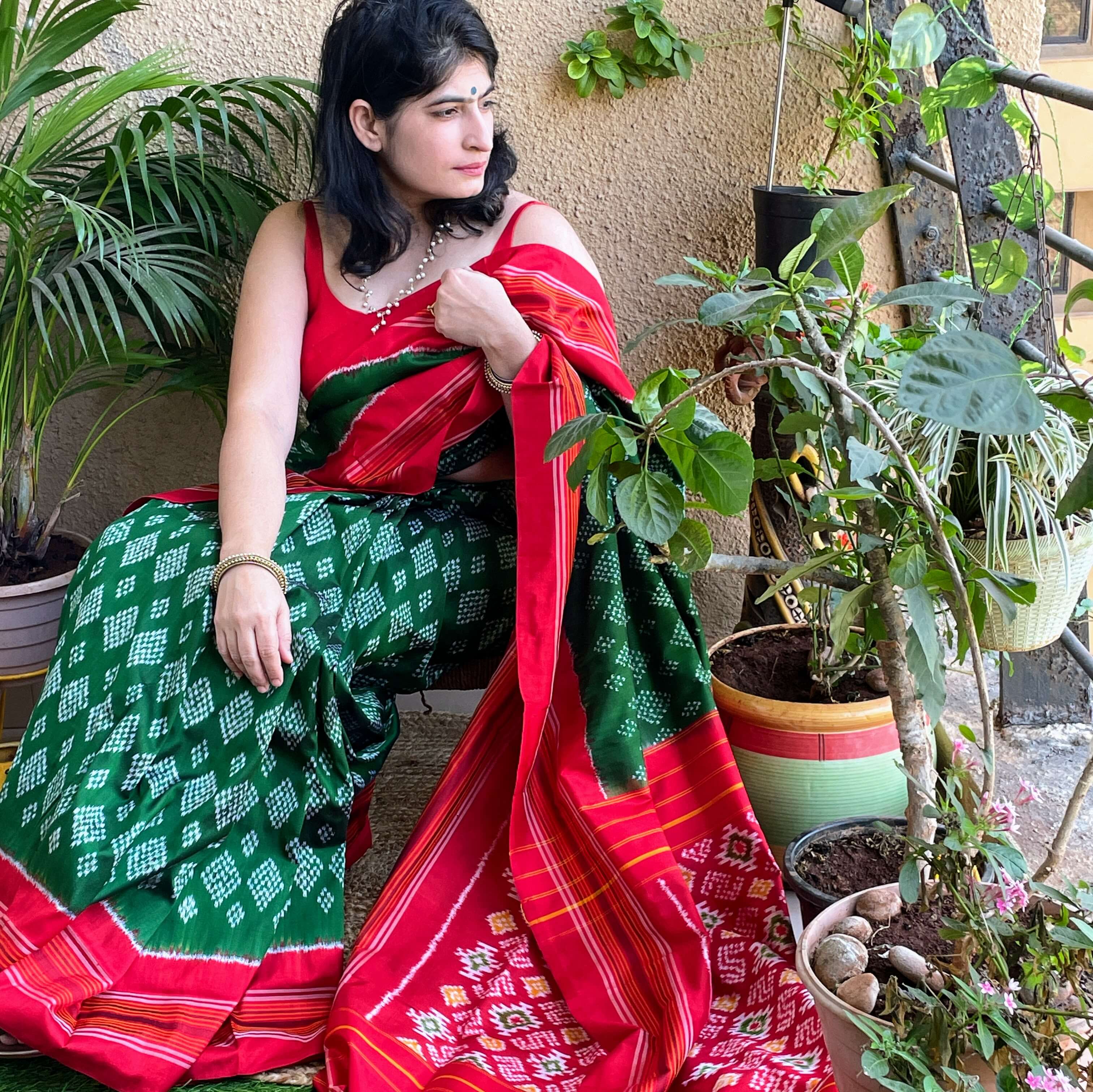 Ikkat Silk Sarees Pochampally | Pochampalli