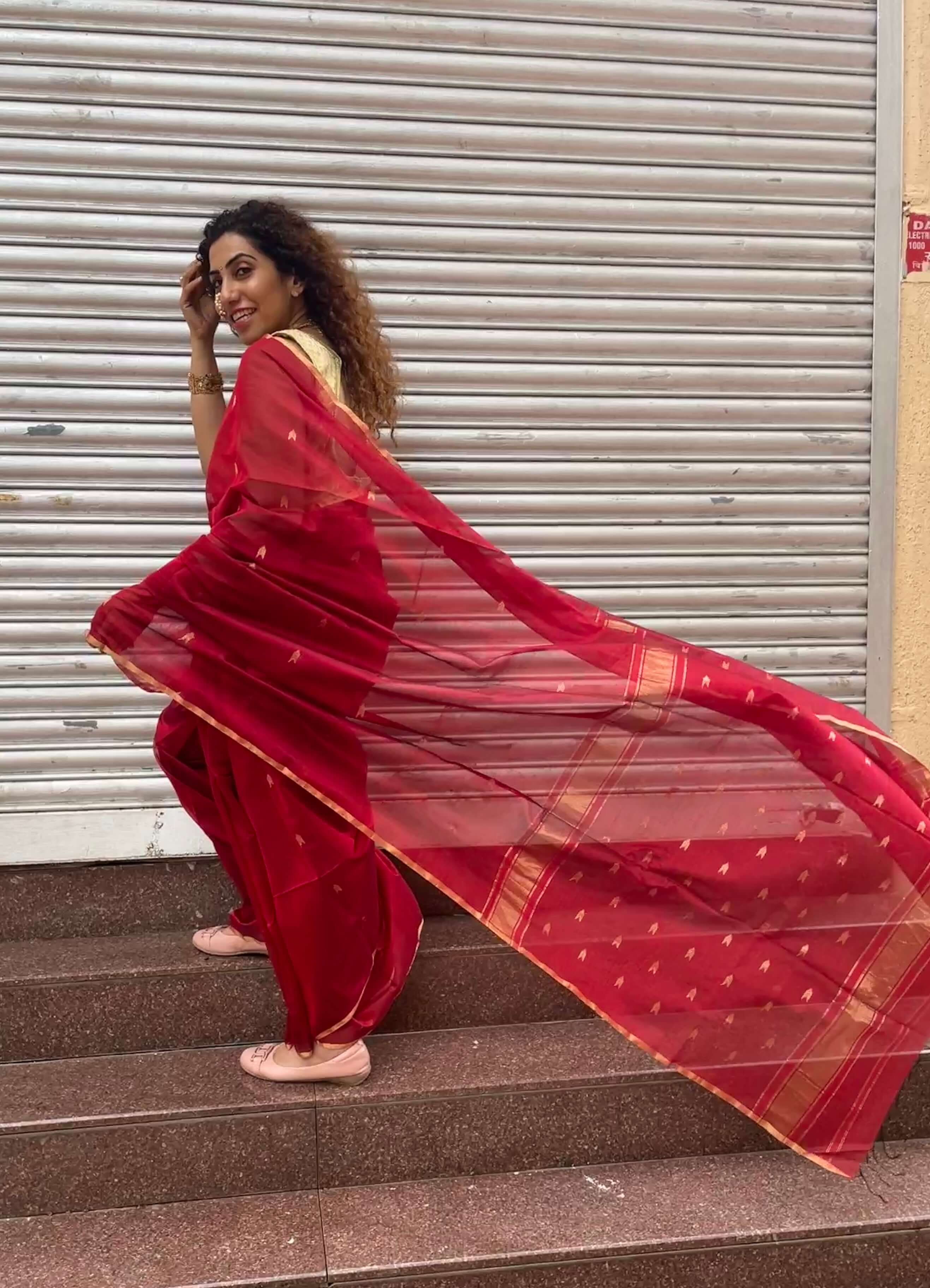 Red Maheshwari outlets sari with Blouse - Indian saree - Saree For Women - Sarees - Linen Saree - Gift For Mother - Festival Saree