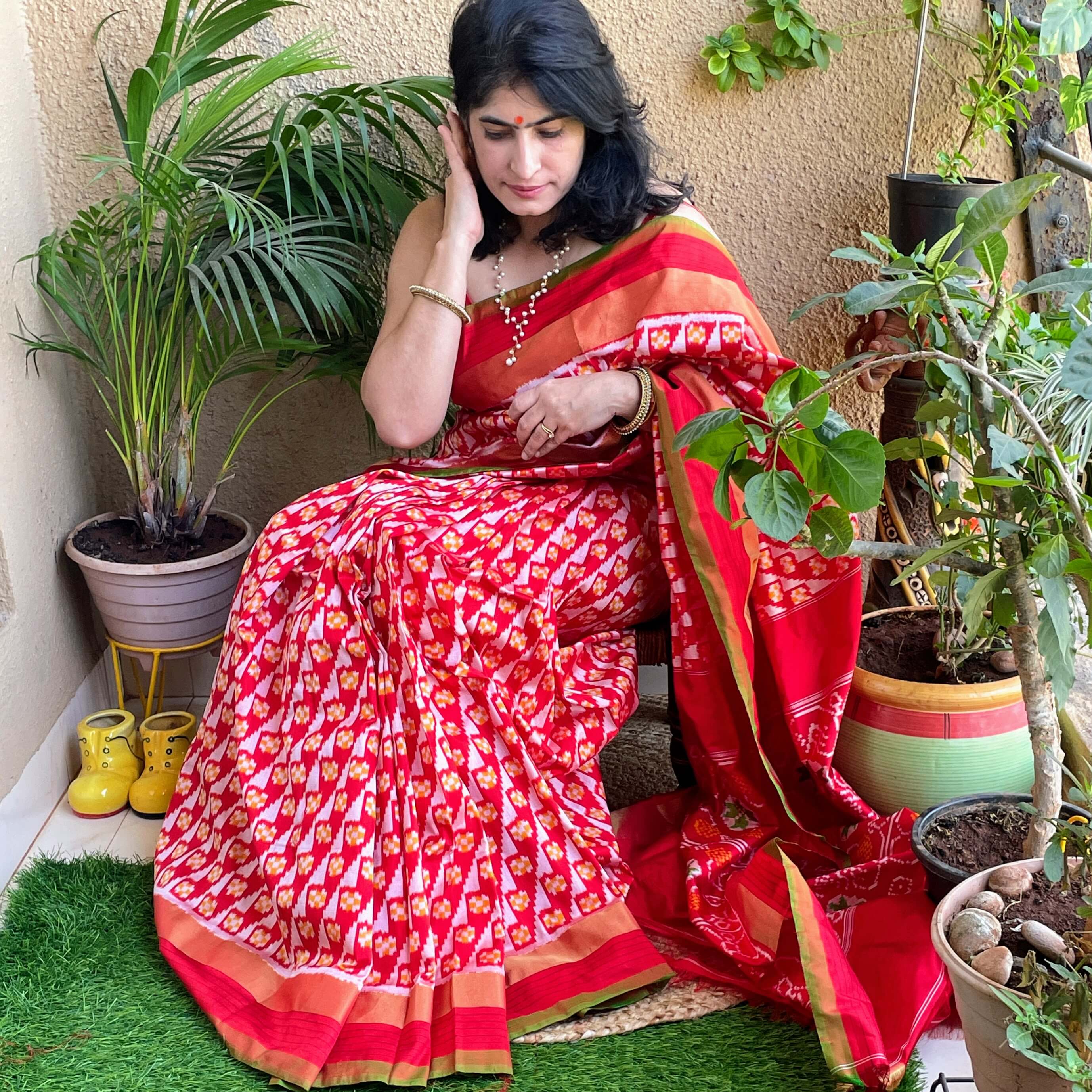Pink Pochampally Ikat Silk Handloom Saree with Pallu Design - Uppada Sarees  - 2782115