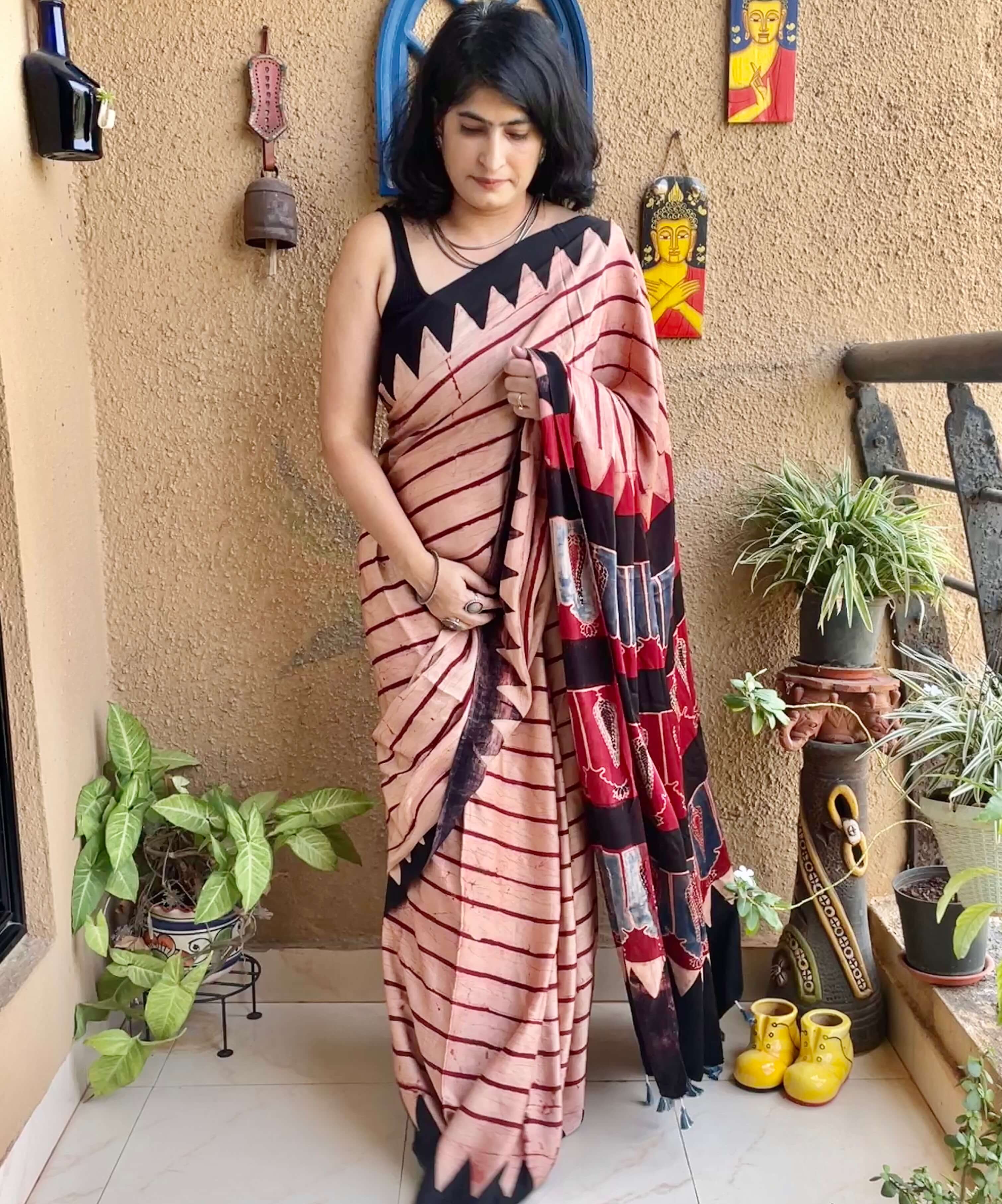 Handloom Woven Silk Viscose Saree With Vertical Stripes